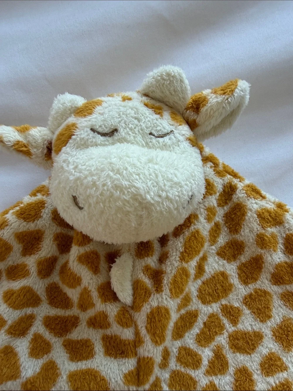 Angel Dear Yellow Giraffe Lovey Security Blanket. New without Tags